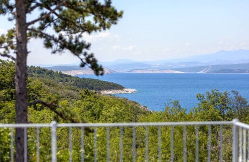 Silo Villa | Casa Oliva by Villas Guide