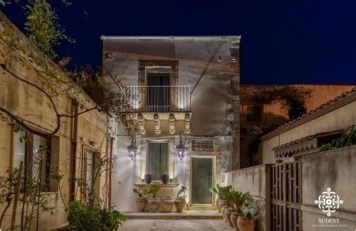 Noto Historic Centre House | Casa Philomena - Noto Design Rooms