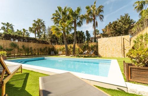 Puig de Ros House | Casa Pinsa - Großzügiges mediterran-stilvolles Ferienhaus mit eigenem Pool in Puig de Ros