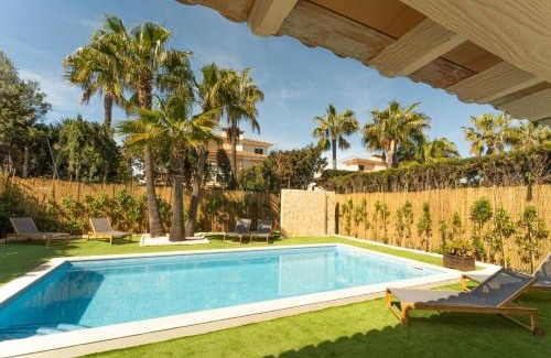 Puig de Ros House | Casa Pinsa - Großzügiges mediterran-stilvolles Ferienhaus mit eigenem Pool in Puig de Ros