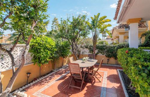 Los Arenales del Sol House | Casa Playa Carabassi
