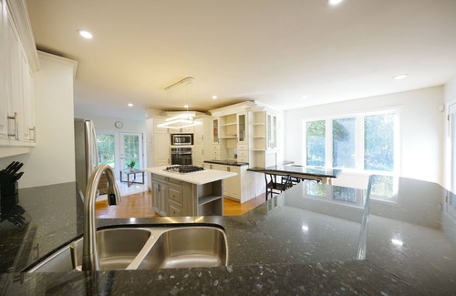 Severn Cottage | Casa ~ Pool ~ Fire Pit ~ BBQ