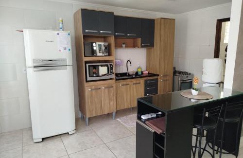 Alto Ribeirao Leste House | Casa próximo a Praia Morro das Pedras e Aeroporto