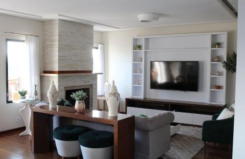 Agua Santa House | Casa Primavera by The Lodges