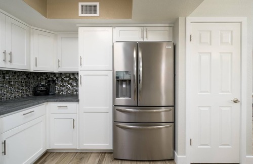 Paradise Valley Village Condo | CASA PRIMO - Anasazi- Updated Penthouse with Views of the Mountains