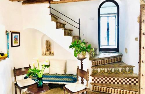 San Ambrosio Ski Chalet | CASA PUERTA AZUL Absolutely the Best of Vejer! Casas Vejer Debra