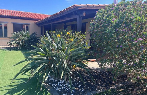 Tacoronte Villa | Casa Punta del Viento Tenerife. Modern beachfront villa for 6 guests