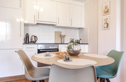 Basel City Centre Apartment | Casa Rheinblick - Apartment B - 1BR River View – 2nd Floor