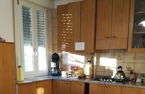 Marghera Apartment | Casa Rosa # Direct bus to Venice #free street parking # Smart TV