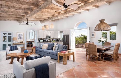 Ocean Point House | Casa Rosada Villa - Turks & Caicos' Paradise Escape