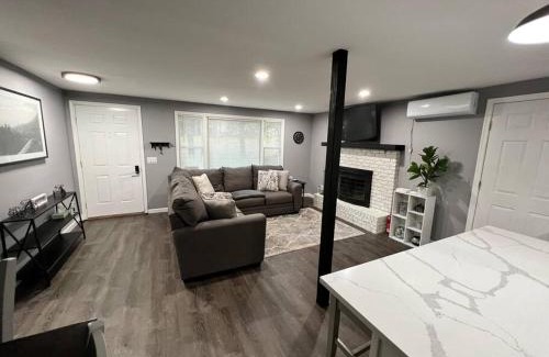 Tobyhanna House | Casa Rosado @ Pocono II by Lake Hot Tub Camelback