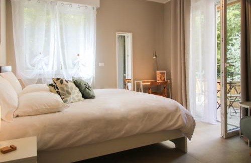 Bordighera Apartment | Casa Rosetta - Relax in Centro, Parcheggio Privato, Mare a 2 Passi