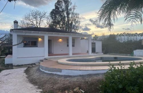 Coin House | Casa Rural al lado del río