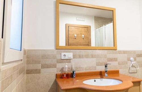 Mota del Cuervo Villa | Casa Rural CUESTA GRANDE