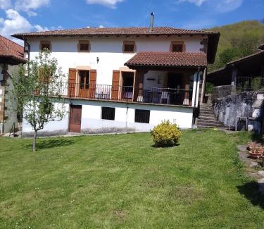 Urrotz House | Casa Rural Juankonogoia