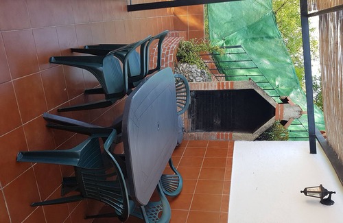 Benamahoma Cottage | Casa San Antonio, ideal for groups, capacity for 10 people