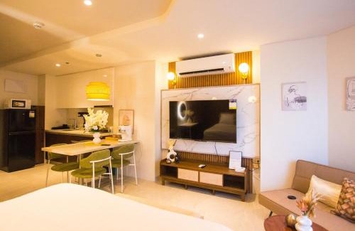 Maribago Apartment | Casa - Seaside Luxury Living Studio in Tambuli Mactan Cebu