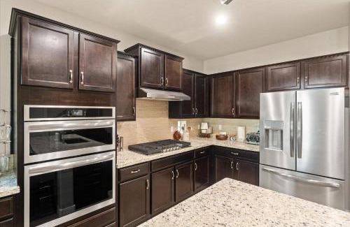 San Tan Valley House | Casa Solana: Poolside Luxury