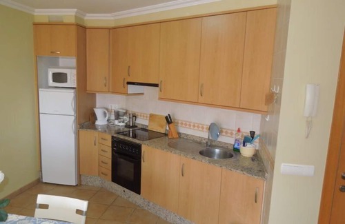 Granadilla de Abona Apartment | Casa Soleada close to sea + beach, 2 pools, terrace, sea views,TV, Wifi