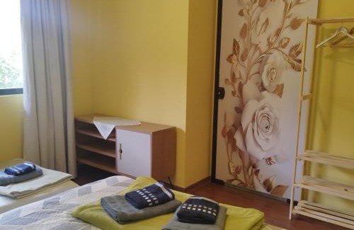 Pomerode Bed & Breakfast | Casa suiça luxo-suite nr1quarto para 3