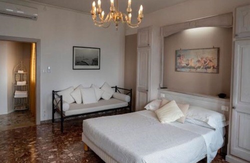 Longa House | Casa Sulla Laguna