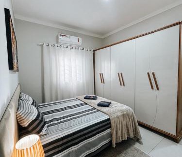 Tres Lagoas House | Casa super confortável 1 suite 1 quarto 2WC Cozinha completa Jardim Prox ao Shopping e ao Hospital Regional