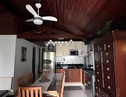 Juquehy House | Casa térrea a menos de 100m da praia de Juquehy
