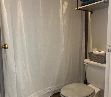 Juarez Municipality Apartment | Casa Tacambaro, minutes from the Consulate