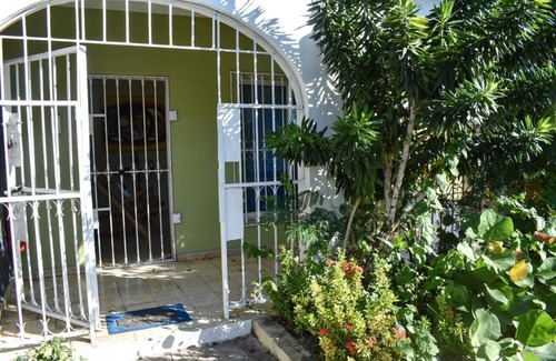 Bella Vista House | CASA TROPICAL RD