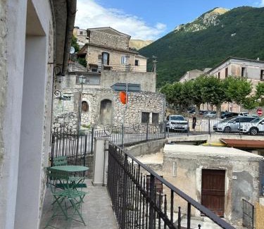 San Donato Val Di Comino Apartment | Casa vacanze la valle