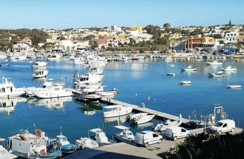 Lampedusa Apartment | Casa Vacanza Delfino Blu