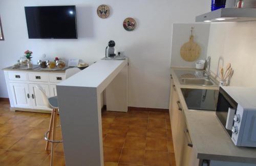 Castelsardo Historic Centre Apartment | Casa Vacanza LiHele - Locazione Turistica