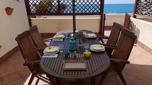 Portu Maga House | Casa vacanze con terrazza panoramica vista mare