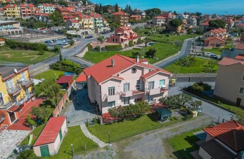 Pietra Ligure Apartment | Casa Vacanze Ferrando