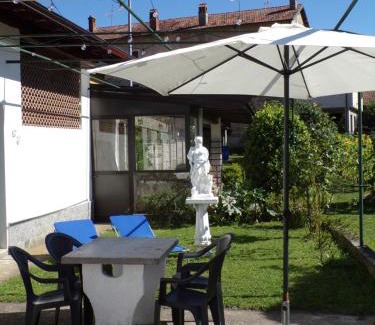 Invorio House | Casa Vacanze Terra di Mezzo