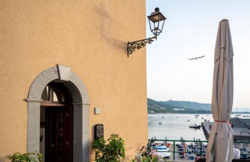 Old Town Apartment | Casa Vacanze Tramonto alla Marina