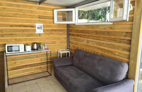 Marvila Hostel | Casa Vale Ecotainer