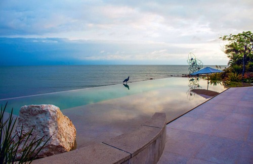 Punta de Mita House | Casa Valhalla in Farallon by Mita Residential. Oceanfront, Staff, Pool, Beach Club