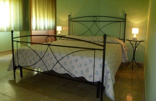 San Giovanni Suergiu Apartment | CASA VERONA IS A REAL HOLIDAY