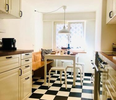 Schluein Apartment | Casa Via vitg sut
