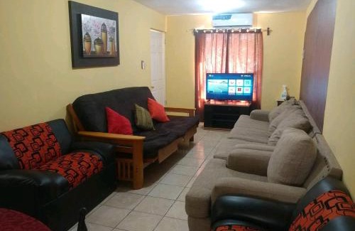 Juarez Municipality House | Casa Vicky Alojamiento para vacaciones y trámites consulares