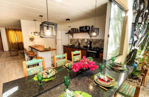 Itapua House | Casa Villa Vittoria - Condomínio a beira-mar e próximo ao aeroporto- PRAIA DE ITAPUÃ