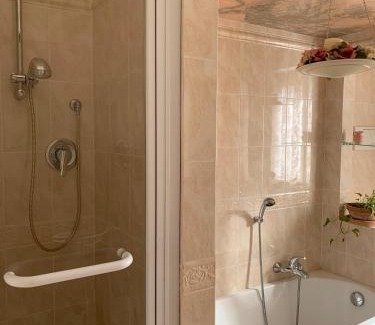 Vallecrosia Apartment | Casa Viola vicino al mare by SMART-HOME