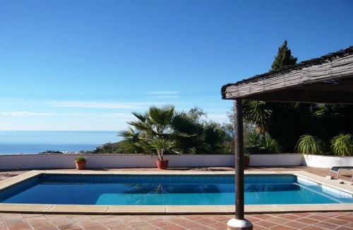 Sayalonga Villa | Casa Vista al Mar with breathtaking views of the Mediterranean and mountains