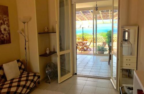 Capitana House | Casa Vista in Quartu Sant Elena, Capitana, with sea view!