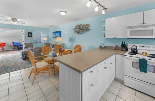 Old Town Condo | CASABELLA@DUVAL SQUARE Lovely 2 Bedroom 2.5 Bath Townhome in a great location