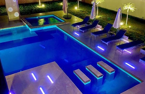 Abadszalok Hotel | CasaBlanca vendégház