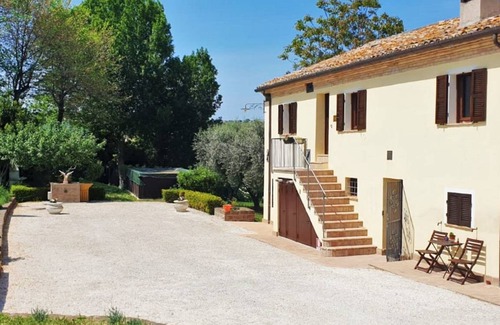 Filottrano House | Casale degli ulivi