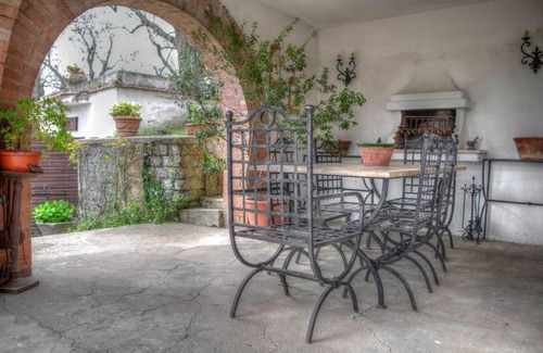 Caprarola Villa | Casale dei castagni
