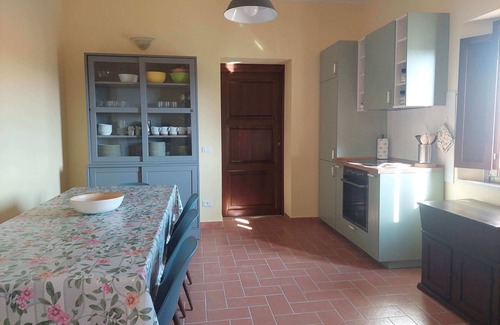 Piombino House | Casale Il Pescinone - Glicine, tra Mare e Campagna, per Famiglie Numerose